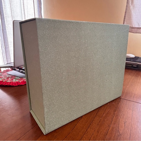 Taylor Swift TLOASG Teal Sparkle Sweater Collector Box (from Spotify Drop) - Picture 9 of 12